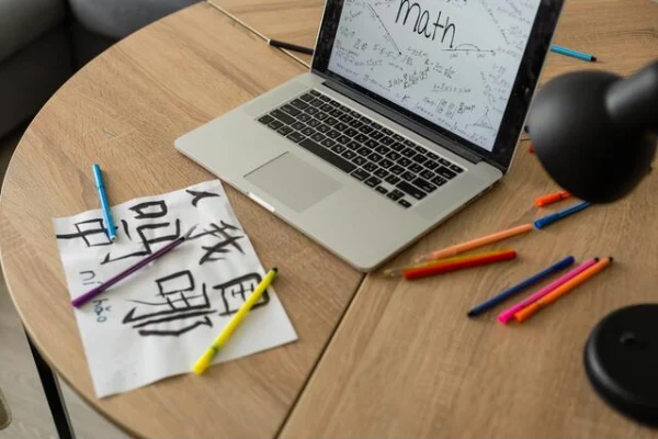 Репетитор китайского языка